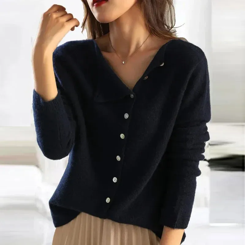 Alex - Elegant Knitwear Cardigan