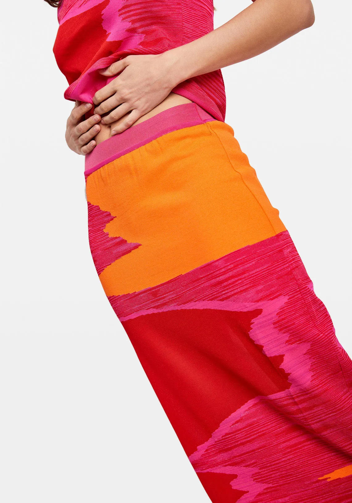 DS23SH21 SKIRT PINK RED SPACE DYE