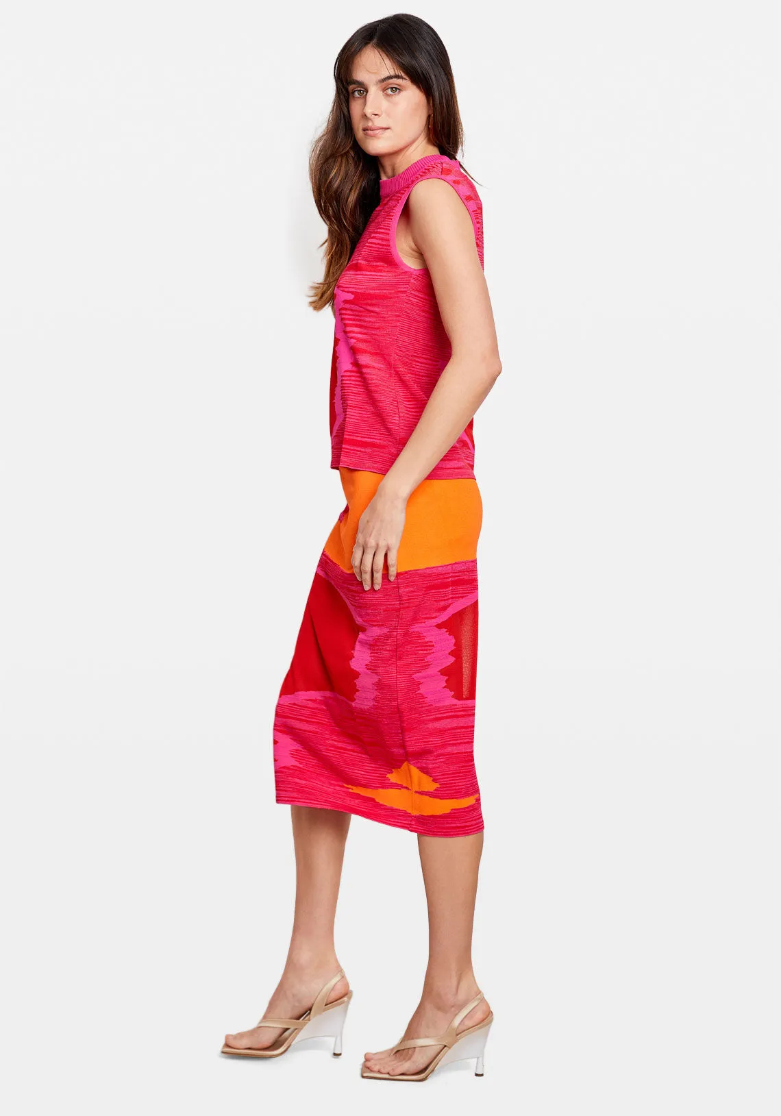 DS23SH21 SKIRT PINK RED SPACE DYE