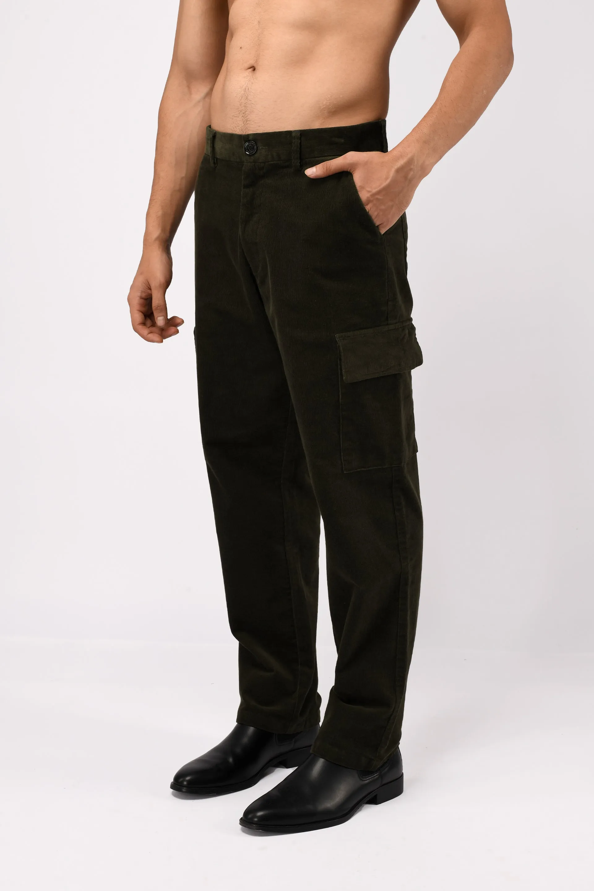 SOFT CORDUROY RELAXED CARGO PANTS IN DARK OLIVE