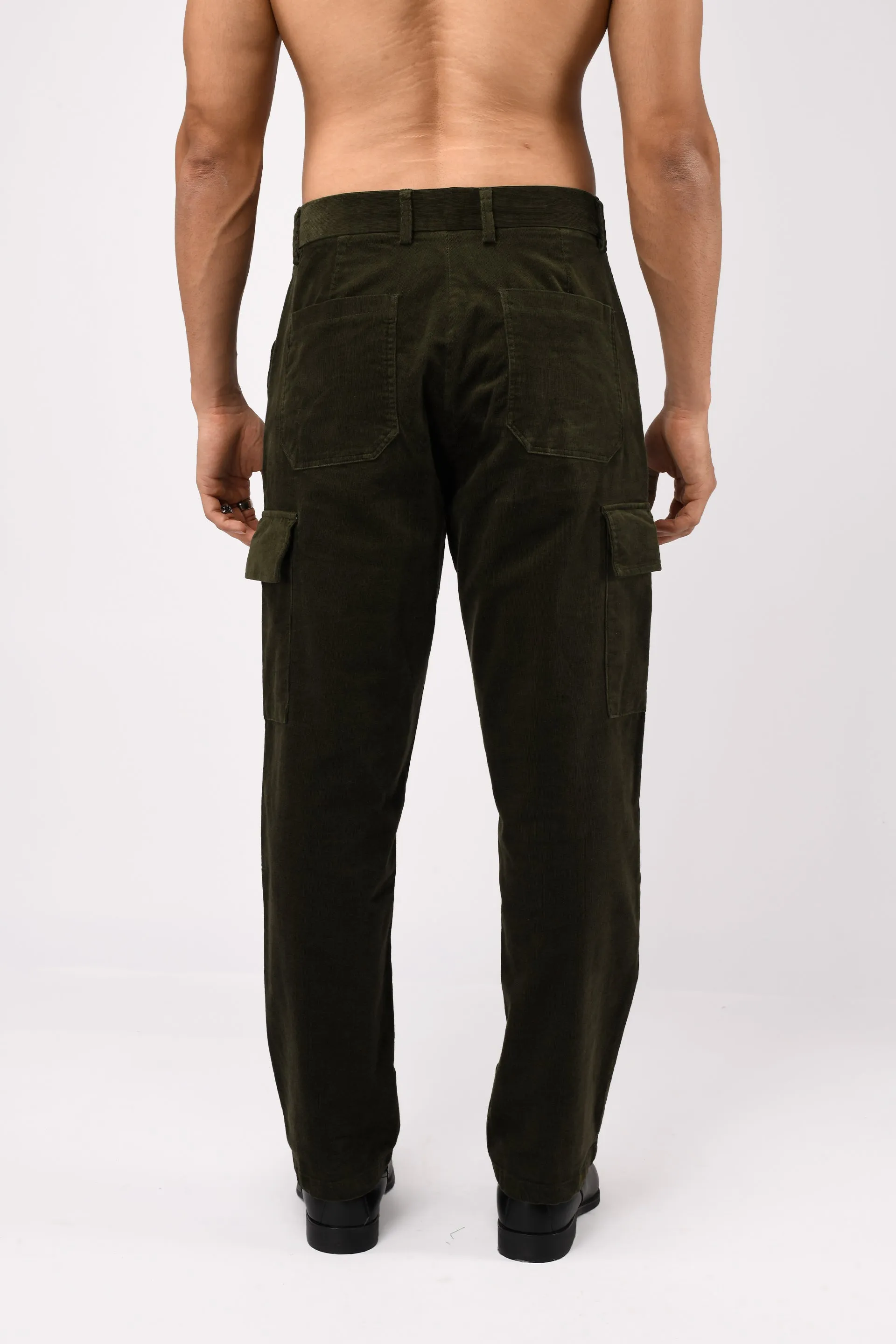 SOFT CORDUROY RELAXED CARGO PANTS IN DARK OLIVE