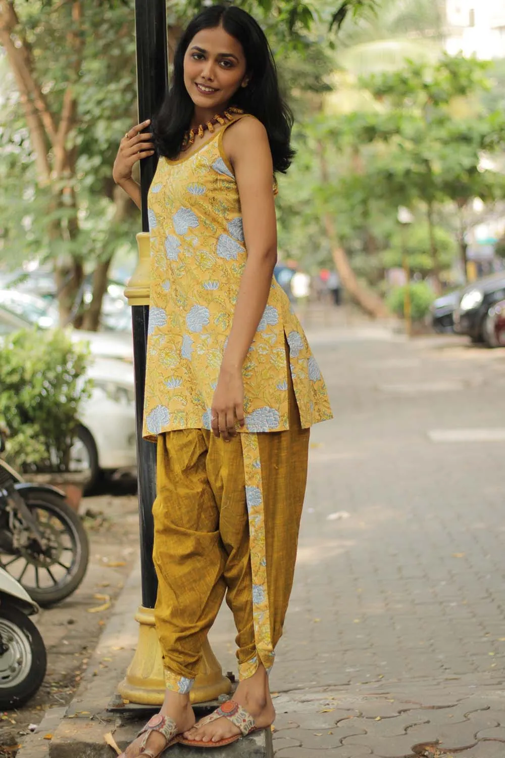 Spaghetti Short Kurta | Sunshine yellow Sanganeri