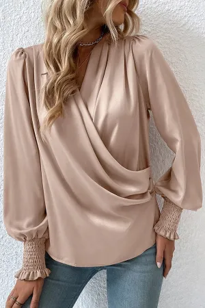 Sunniva V-neck Lantern Sleeve Elegant