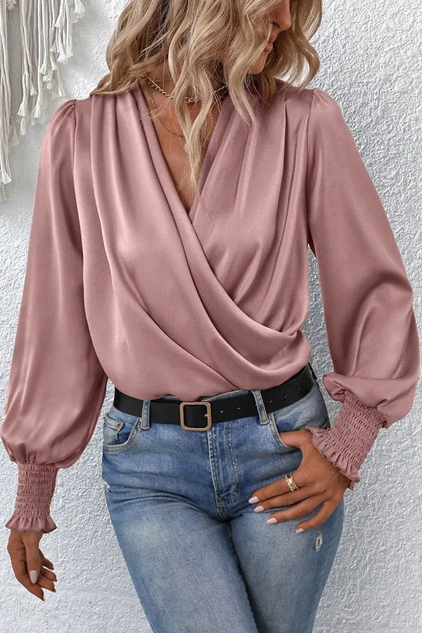 Sunniva V-neck Lantern Sleeve Elegant