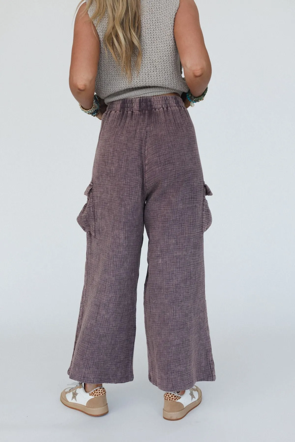 Vibes For Days Pants - Mocha