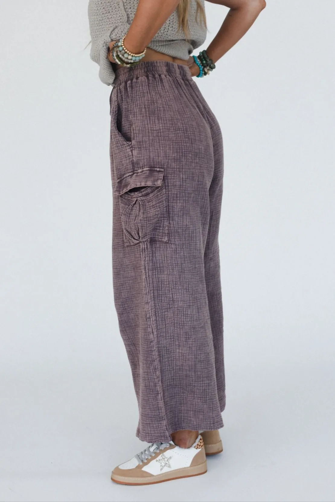 Vibes For Days Pants - Mocha