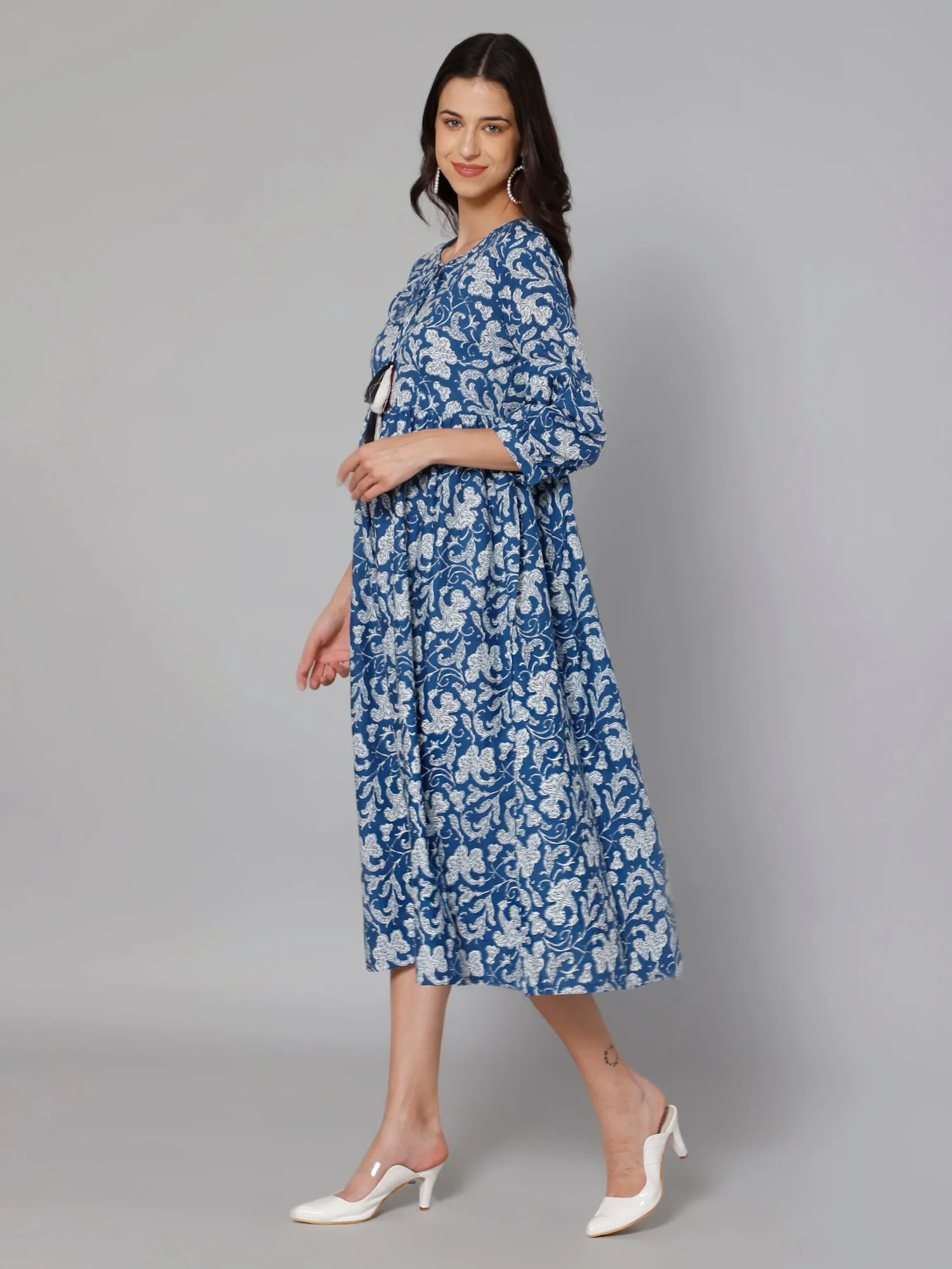 Women's Casual Tie up neck Blue Floral Print Fit & Flared Dress